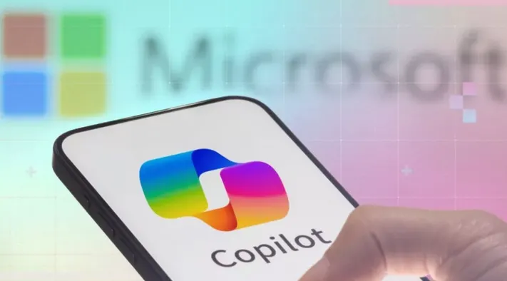 آسیب‌پذیری Copilot مایکروسافت؛ چگونه دستورهای مخفی در Word هوش مصنوعی را فریب می‌دهند؟